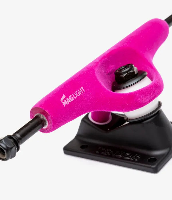 tensor mag light 5.25 truck velvet crimson black