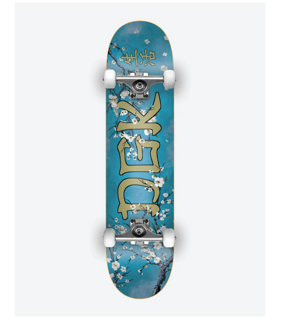 DGK Heavens Complete 8.25