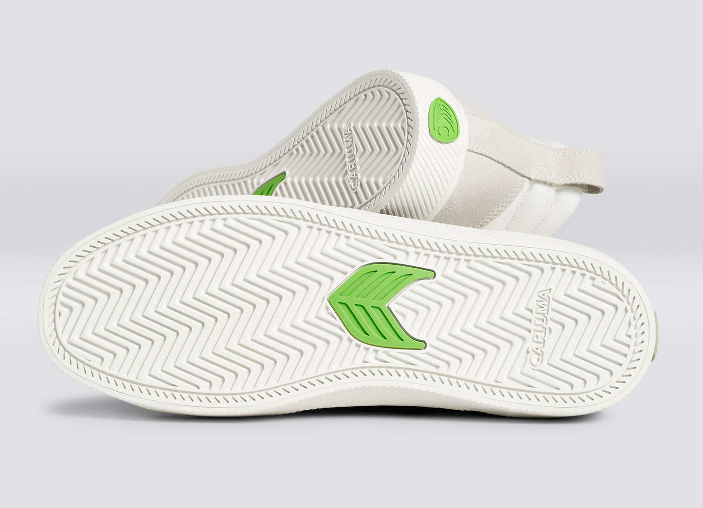 cariuma catiba pro high shoe off white black