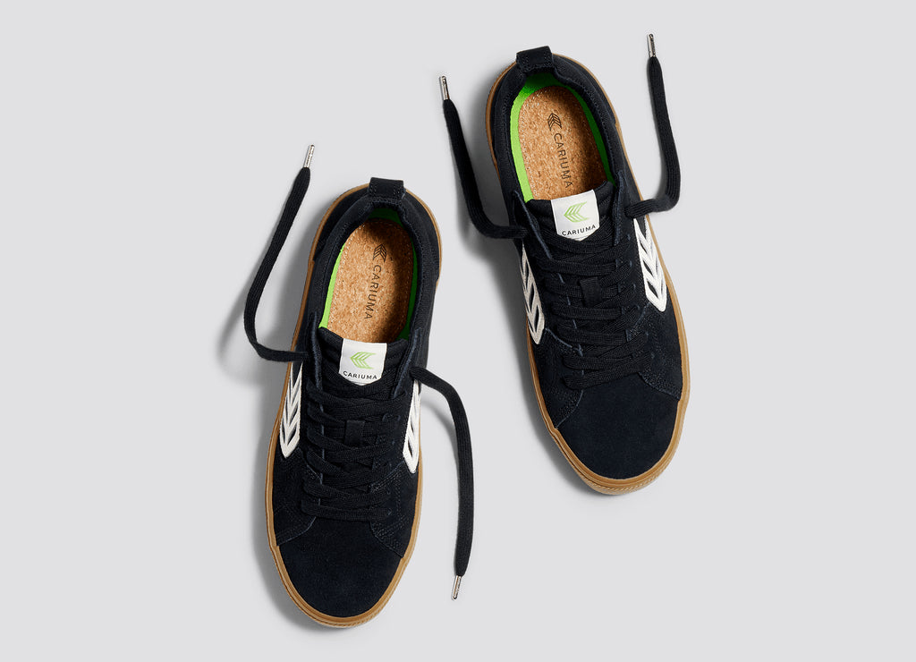 cariuma catiba pro shoe gum black ivory