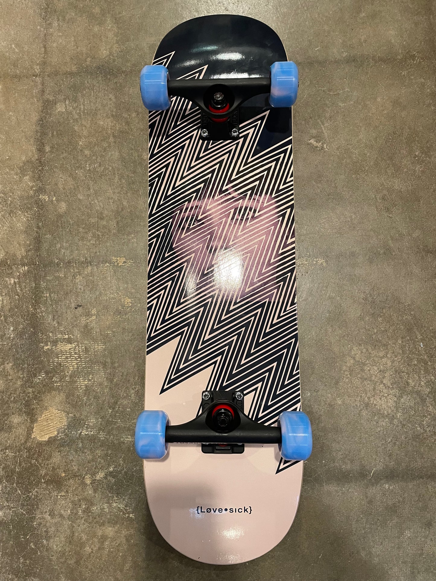 Distorted Memory Lovesick Complete 8.125