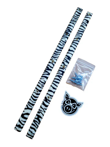 pig rails zebra