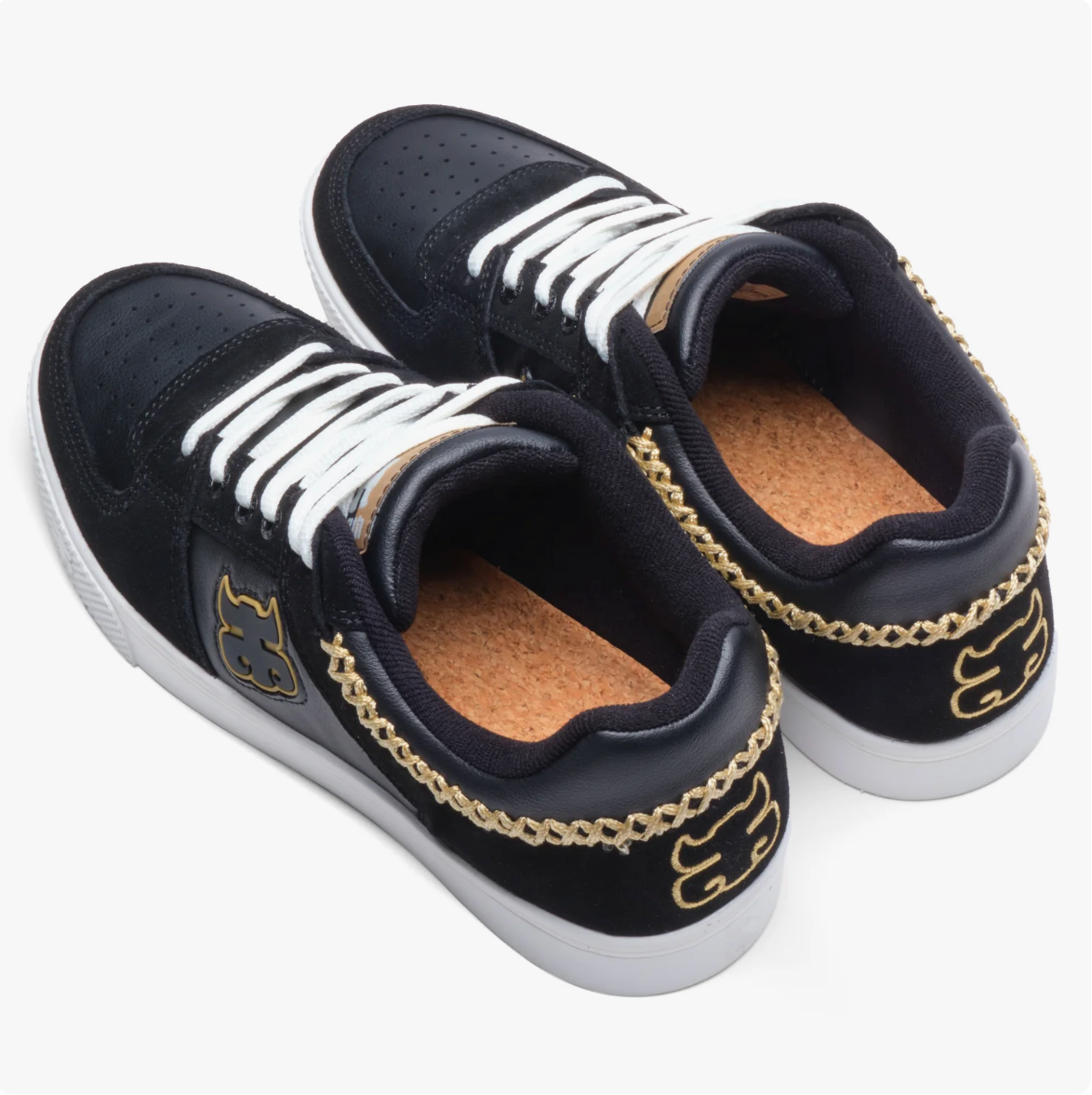 Ipath Reed Low Shaggy Black Suede Shoes