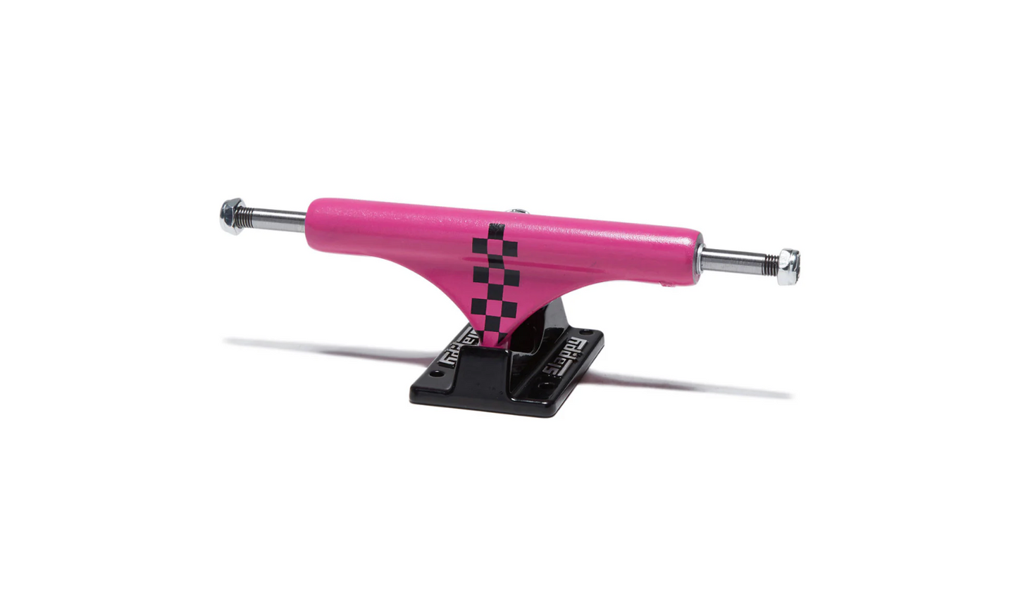 Slappy St1 Classic Arisa Trew Checker Pink/Black Truck 8.25