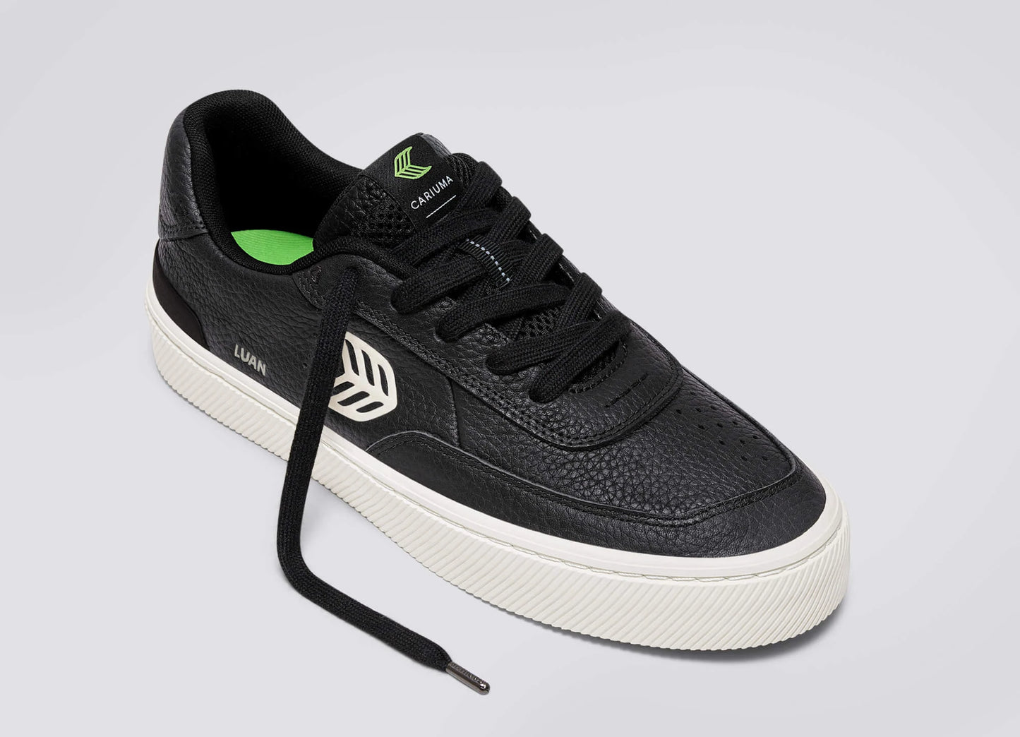 cariuma luan pro shoe black ivory