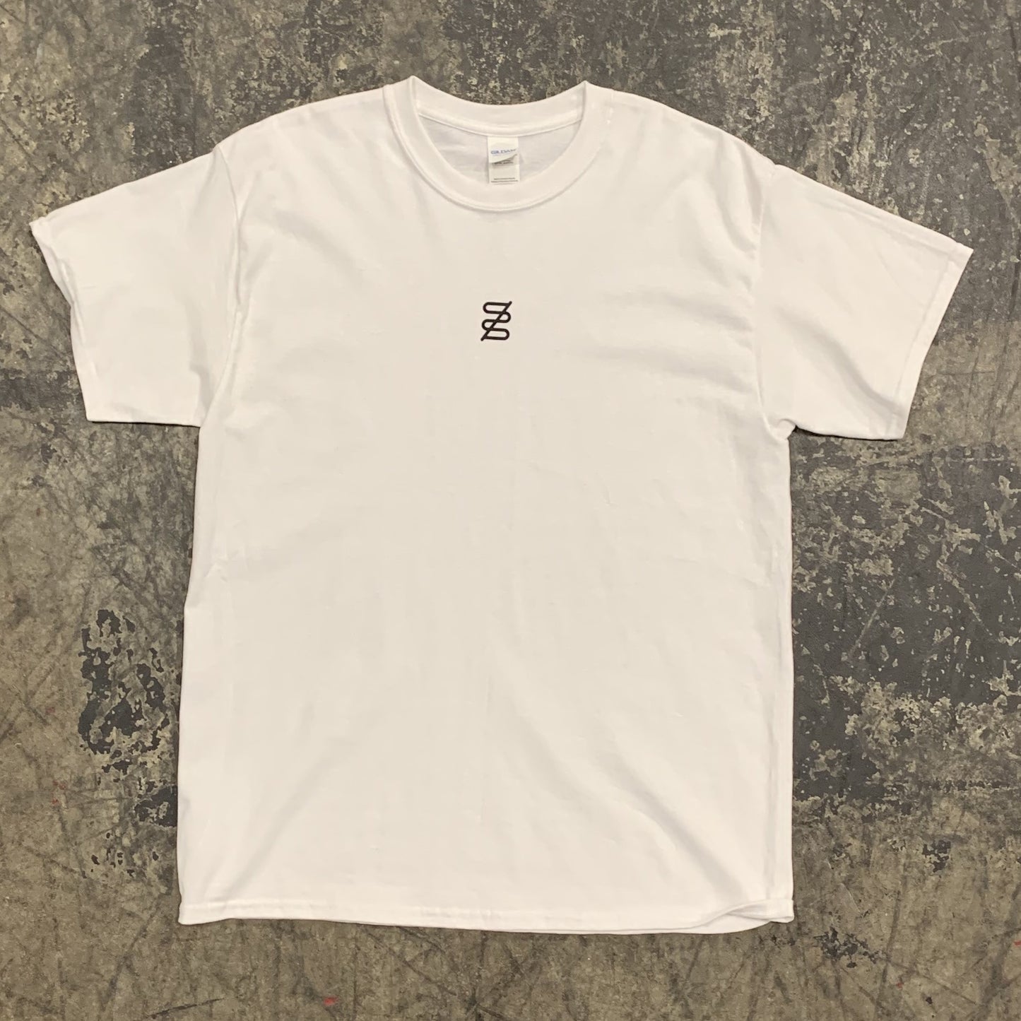 studio logo tee white